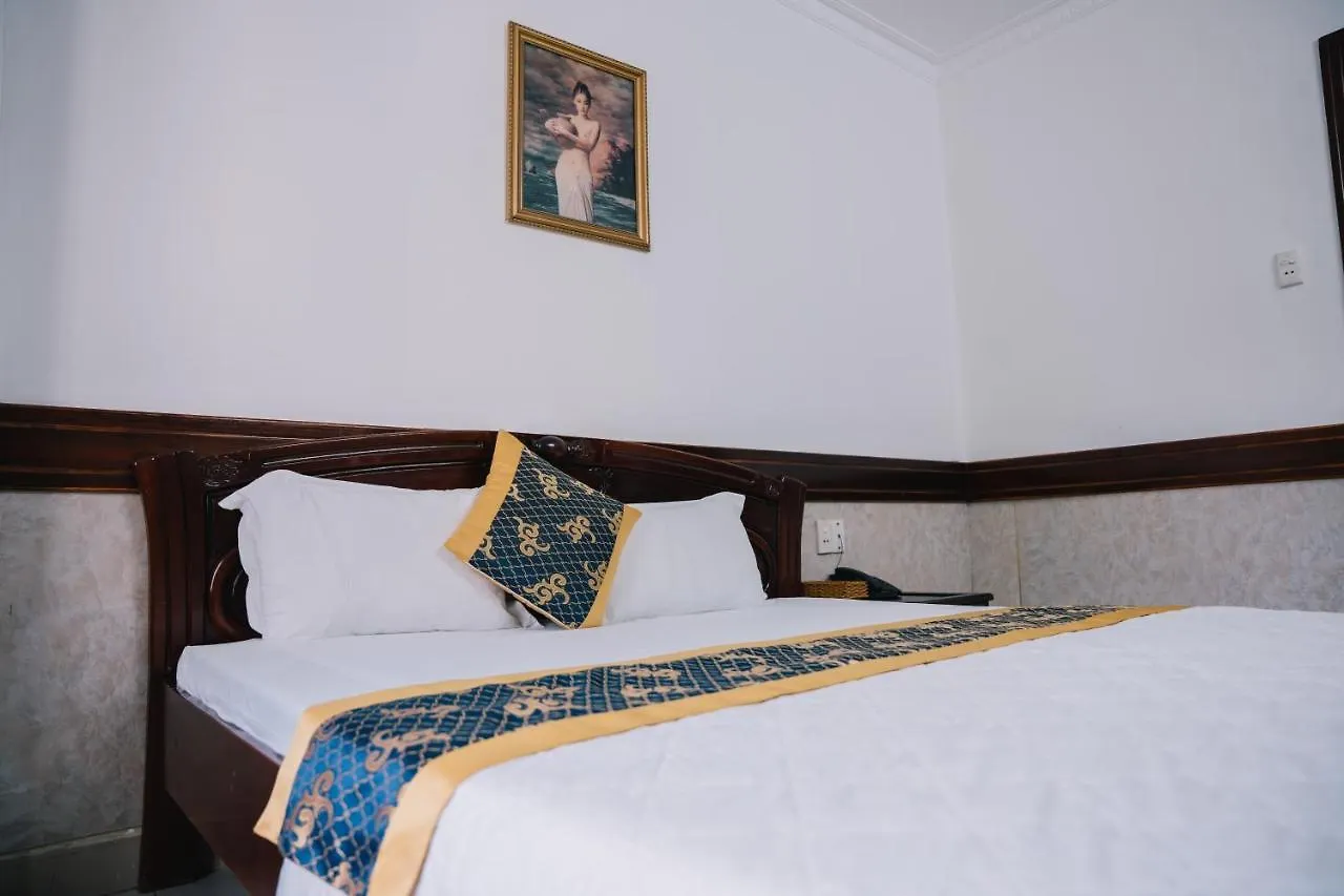 Hung Huong Hotel Ho Chi Minh City 2*,  Vietnam