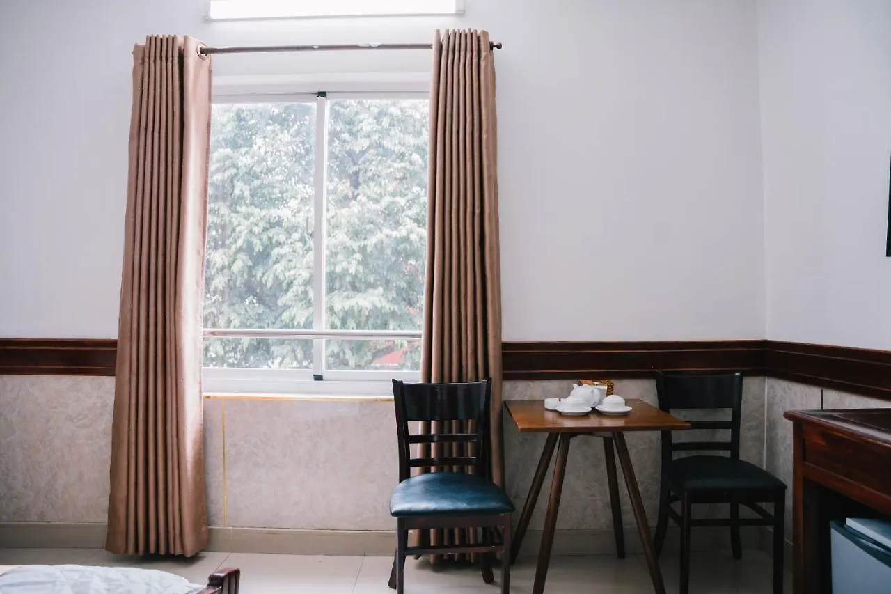 Hung Huong Hotel Ho Chi Minh City