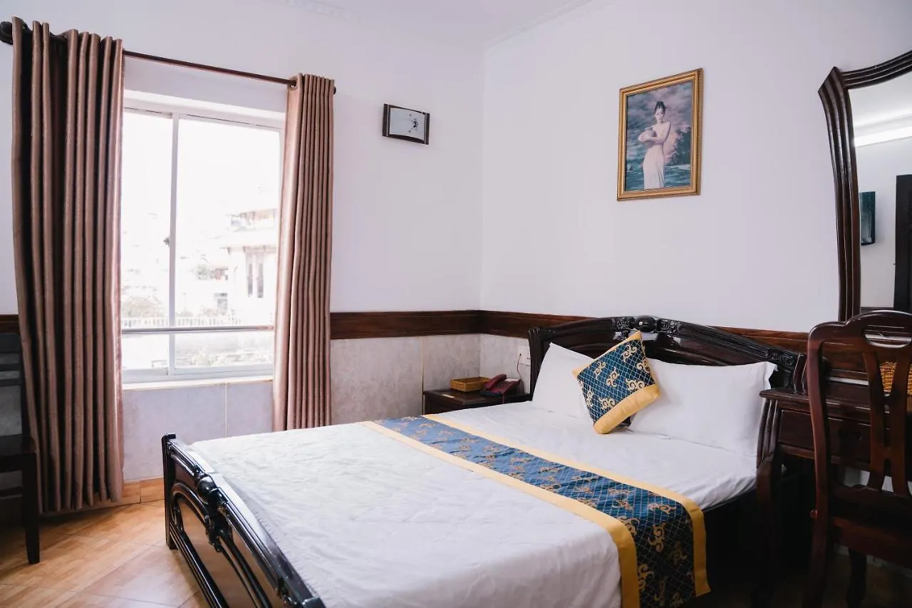 Hung Huong Hotel Ho Chi Minh City 2*,  Vietnam
